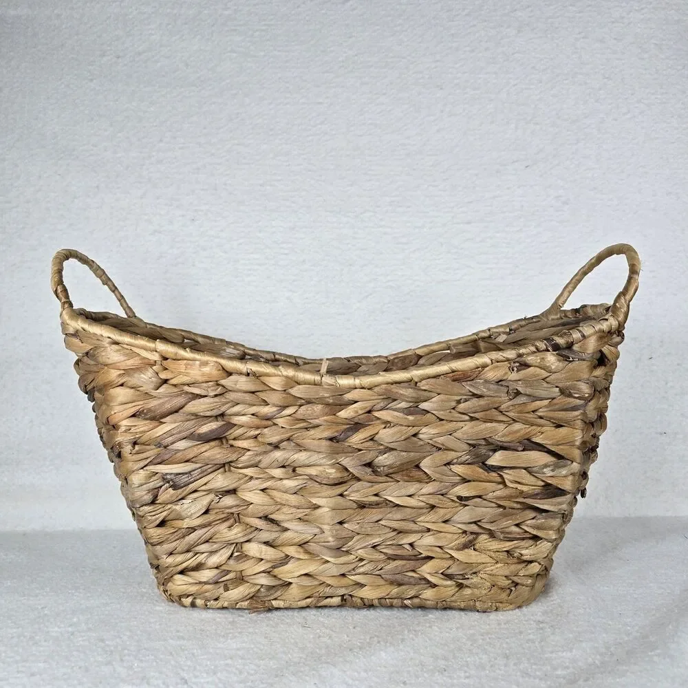 Natural Wicker Basket Handles Hand-Braided Water Hyacinth Sturdy Metal Frame